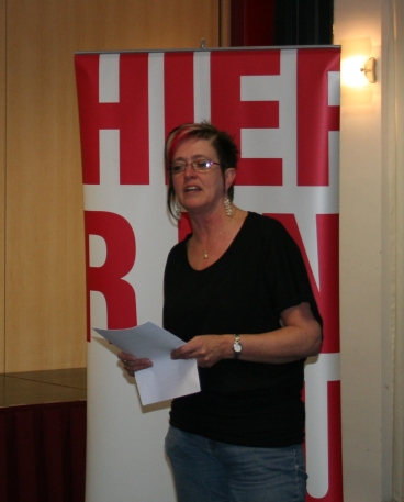 Marga Berendse, voorzitter SP-Zoetermeer, licht het jaarverslag toe